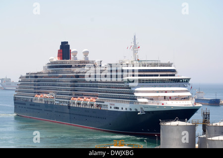 Le navire de croisière Queen Victoria exploités par Cunard Line. Banque D'Images