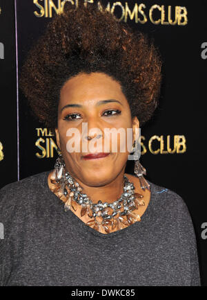 Los Angeles, Californie, USA. 10 Mar, 2014. Macy Gray assistant à la Los Angeles Première de ''The Single Moms Club'' tenue à l'Cinerama Dome, à Hollywood, Californie le 10 mars 2014. 2014 : Crédit D. Long/Globe Photos/ZUMAPRESS.com/Alamy Live News Banque D'Images