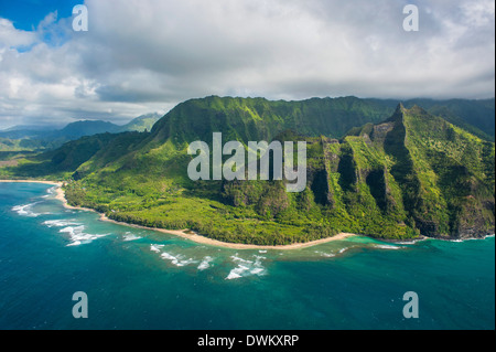Vue aérienne de la Napali coast, Kauai, Hawaii, États-Unis d'Amérique, du Pacifique Banque D'Images