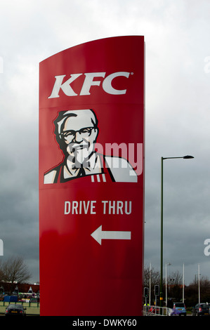 KFC drive thru sign, Small Heath, Birmingham, UK Banque D'Images