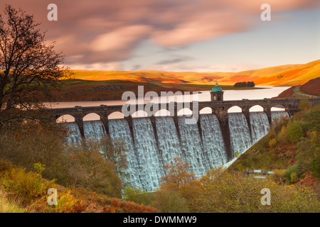 Craig Goch Dam, Elan Valley, Powys, Pays de Galles, Royaume-Uni, Europe Banque D'Images