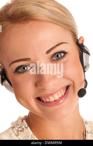 Belle jeune femme avec casque d'affaires plus isolé sur fond blanc Banque D'Images