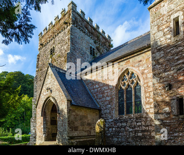 Église St Brynach, Nevern, Pembrokeshire, Pays de Galles de l'Ouest, Royaume-Uni Banque D'Images