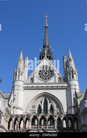 Façade de la Cour royale de Justice de Londres, UK Banque D'Images