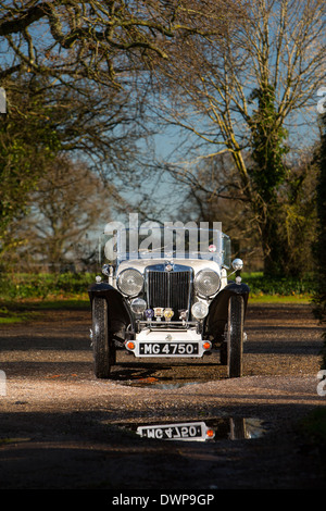 1936 MG Magnette NB Cresta Tourer, carrosseries par Bertelli Banque D'Images