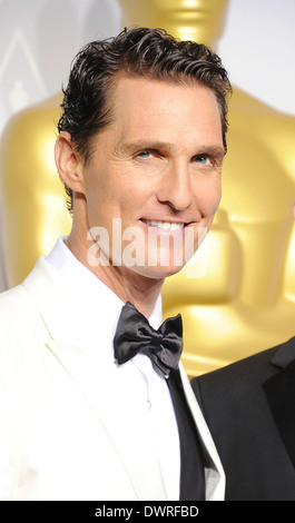 MATTHEW McCONAUGHEY acteur de film US à la cérémonie des Oscars en mars 2014. Photo Jeffrey Mayer Banque D'Images