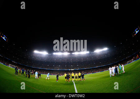 Barcelone, Espagne. © D. 12e Mar, 2014. Vue générale : Football/soccer Ligue des Champions Tour de 16, 2e match aller entre FC BArcelona 2-1 Manchester City FC au Camp Nou à Barcelone, Espagne. © D .Nakashima/AFLO/Alamy Live News Banque D'Images