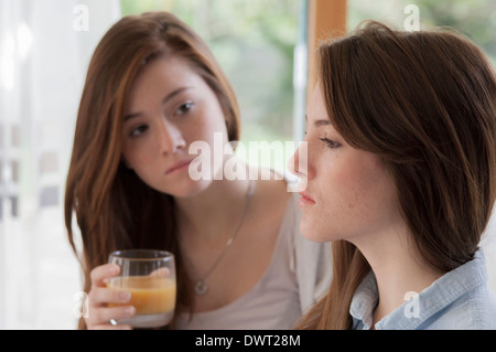 L'intérieur de l'adolescent Banque D'Images