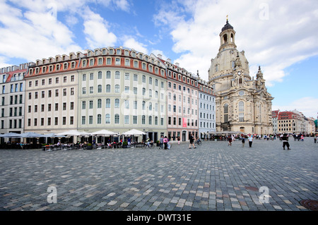 Allemagne, Saxe, Dresde, la Frauenkirche, Place Neumarkt église Notre Dame. Banque D'Images