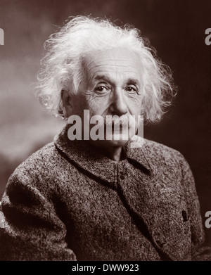 Albert Einstein - c1947 (image restaurée à partir de la photographie par Orren Jack Turner). Banque D'Images