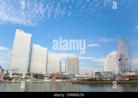 Bâtiments dans le district de Minato Mirai 21, Yokohama, Japon Banque D'Images