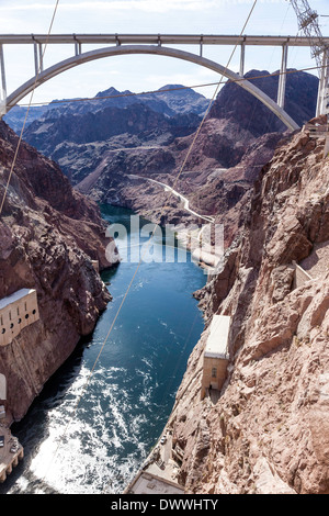 La production de l'électricité de l'énergie hydro-électrique du barrage de Hoover Dam près de Bolder City;dans Nevada;USA;Nord Banque D'Images