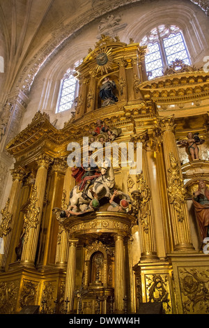 Intérieur de la cathédrale de Burgos dans la ville de Burgos dans le Castilla-y-Leon région du nord de l'Espagne. Banque D'Images