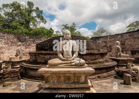 Polonnaruwa ville ancienne deuxième Tooth Relic Temple Site du patrimoine mondial de l'Sri Lanka Banque D'Images