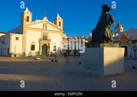 Lagos, l'église Santa Maria, Infante Dom Enrique Square, Algarve, Portugal, Europe Banque D'Images