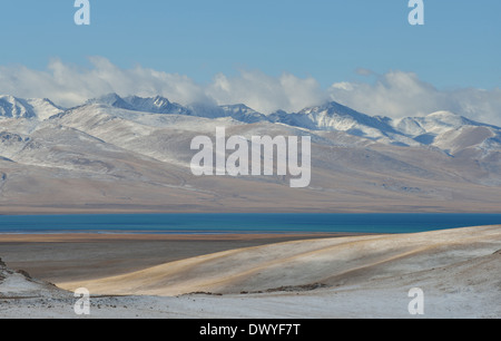 En hiver le lac Song Kol, Kirghizistan Banque D'Images