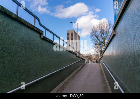 Point de vue de l'extérieur du métro de l'ancienne Police Croydon Office Building Croydon. Banque D'Images