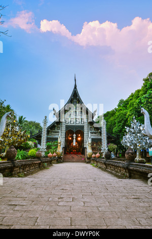 Wat Lok Moli temple à Chiang Mai Banque D'Images