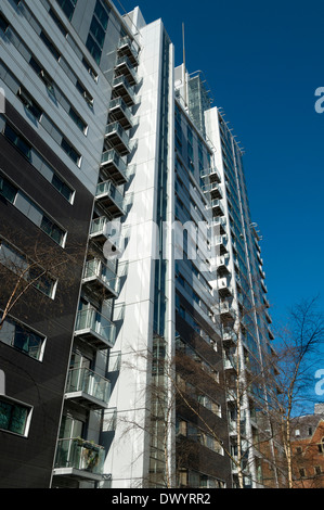 Super Tower apartment block, Watson Street, Manchester, Angleterre, Royaume-Uni. Architecture 2007. Assael Banque D'Images