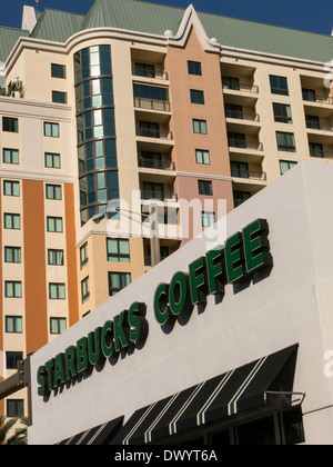 Façade du café Starbucks, Ft Lauderdale, FL, USA Banque D'Images