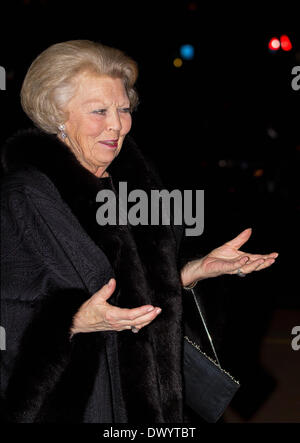 La Haye, aux Pays-Bas. 14Th Mar, 2014. La princesse Beatrix des Pays-Bas assiste à la performance 'Royal Talent pour la Princesse Beatrix' offert par le Conservatoire Royal de La Haye, Pays-Bas, 14 mars 2014. Photo : Albert Nieboer//dpa/Alamy Live News Banque D'Images