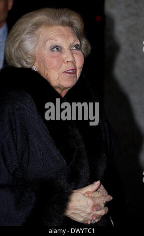 La Haye, aux Pays-Bas. 14Th Mar, 2014. La princesse Beatrix des Pays-Bas assiste à la performance 'Royal Talent pour la Princesse Beatrix' offert par le Conservatoire Royal de La Haye, Pays-Bas, 14 mars 2014. Photo : Albert Nieboer//dpa/Alamy Live News Banque D'Images