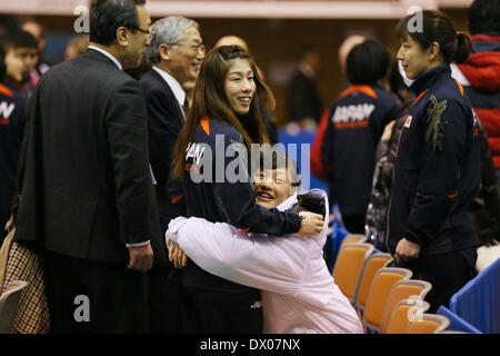 Gymnase Azusawa, Tokyo, Japon. Mar 15, 2014. Saori Yoshida (JPN), le 15 mars 2014 - Lutte : la lutte féminine 2014 Coupe du Monde - Session 3 au gymnase Azusawa, Tokyo, Japon. Credit : YUTAKA/AFLO SPORT/Alamy Live News Banque D'Images