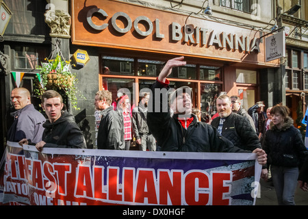 Les Forces volontaires anglais Anti-Islamist (EVF) de protestation à Londres Banque D'Images