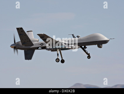 L'US Air Force MQ-9 Reaper drone dans l'air à Creech Air Force Base le 7 août 2008 à Indian Springs, Nevada. Banque D'Images