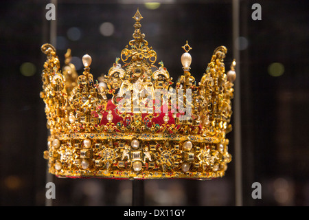 Christian IV's crown est une fonctionnalité de le Conseil du Trésor au château de Rosenborg à Copenhague Banque D'Images
