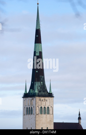 Flèche de l'église de saint Olaf, Tallinn Estonie Banque D'Images