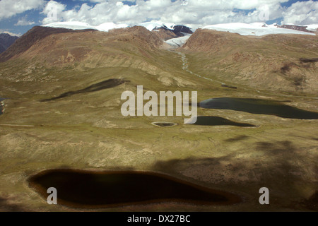 Les lacs glaciaires à Barskaun Barskoon (col), Terskey Ridge, Kirghizistan, Tian-shan Occidental Banque D'Images