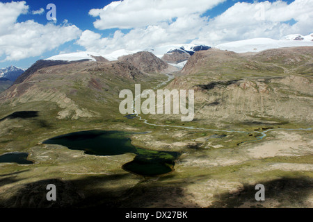 Les lacs glaciaires à Barskaun Barskoon (col), Terskey Ridge, Kirghizistan, Tian-shan Occidental Banque D'Images