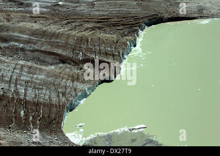 Lake Lac Perova (Petrov), le plus grand lac glaciaire dans Ak-Shiryak Tian-shan occidental, Tian-shan occidental massif. Kirghizistan Banque D'Images