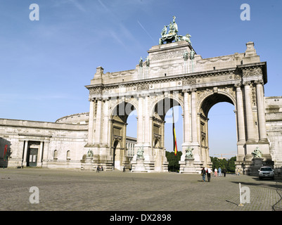 L'Arc de Triomphe dans le Parc Cinquantenaire à Bruxelles Banque D'Images