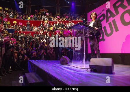 Paris, France. 13Th Mar, 2014. Candidate socialiste à l'élection du maire de Paris, Anne Hidalgo prononce une allocution lors de sa rencontre dans le cadre de sa campagne électorale le 13 mars 2014 à Paris, France. Anne Hidalgo est actuellement campagne pour devenir maire de Paris à l'approche de l'élections municipales en mars 2014. © Michael Bunel/NurPhoto ZUMAPRESS.com/Alamy/Live News Banque D'Images