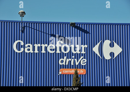 Carrefour Drive Issoire Puy-de-Dôme Auvergne Massif-Central France Banque D'Images