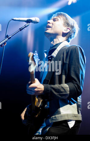 Brighton, UK. Mar 17, 2014. Franz Ferdinand joue le Brighton Dome le 17/03/2014 à Brighton Dome, Brighton. Les personnes sur la photo : Alex Kapranos. Credit : Julie Edwards/Alamy Live News Banque D'Images