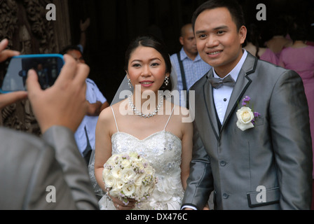 Mariage à la Cathédrale de Manille, Beaterio, Intramuros, Manille, Philippines. Banque D'Images