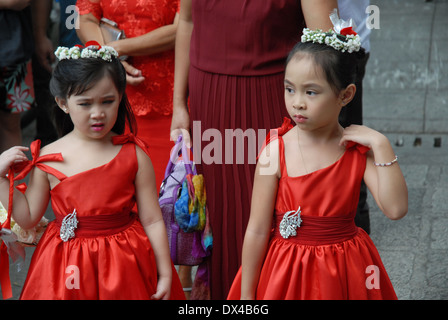 Mariage à la Cathédrale de Manille, Beaterio, Intramuros, Manille, Philippines. Banque D'Images