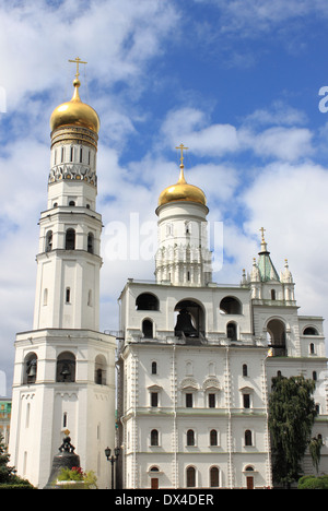 Ivan le Grand clocher et l'hypothèse du beffroi de Kremlin de Moscou, Russie Banque D'Images