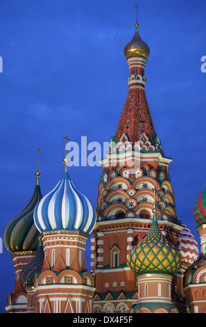 St Basile Cathédrale de nuit dans la région de Moscou, Russie Banque D'Images