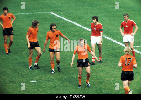 Franz Beckenbauer, who won the World Cup both as player and coach for Germany, dies at 78