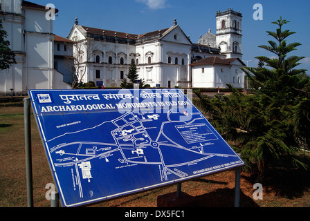 Ruines de l'église de Goa les monuments archéologiques à Old Goa Inde Banque D'Images