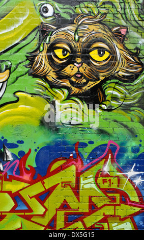 Les murs couverts de graffitis de la célèbre Melbourne des allées. Melbourne, Australie. Banque D'Images