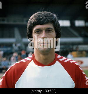 Football, Bundesliga, 1976/1977, Rot Weiss Essen, présentation de l'équipe, portrait Werner Lorant Banque D'Images