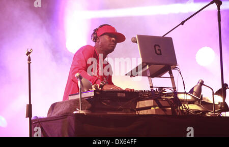 Grand Master Flash en prestation au Festival antigel - Jour 2 (anciennement London Freeze), tenue à Battersea Power Station à Londres, Angleterre - 27.10.12 comprend : Grand Master Flash Où : London, Royaume-Uni Quand : 27 Oct 2012 Banque D'Images