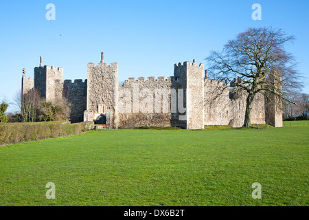 La courtine et remparts de Framlingham castle, Suffolk, Angleterre Banque D'Images