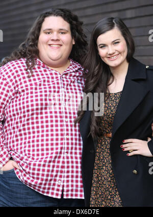 Jonathan Antoine et Charlotte Jaconelli à l'ITV studios London, England - 01.11.12 Avec : Jonathan Antoine et Charlott Banque D'Images