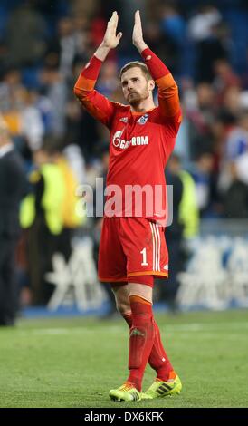 Madrid, Espagne. 18 Mar, 2014. Faehrmann Ralf gardien de Schalke réagit après la Ligue des Champions tour de 16 deuxième partie match de football entre le Real Madrid et le FC Schalke 04 à Santiago Bernabeu à Madrid, Espagne, 18 mars 2014. Photo : Friso Gentsch/dpa/Alamy Live News Banque D'Images